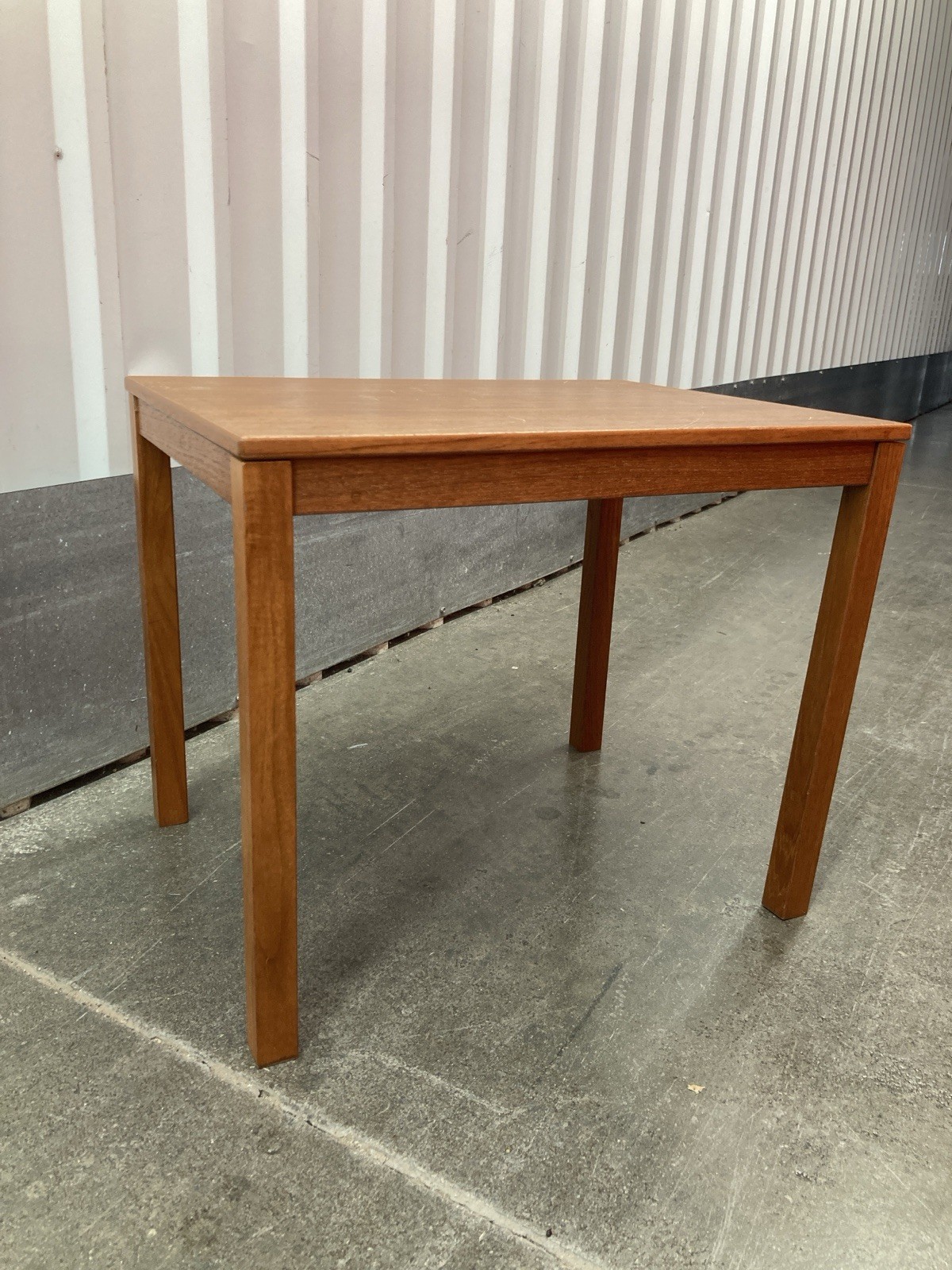 Book Matched Teak Veneer Table Portable By Bent Silberg Møbler DENMARK MCM: READ