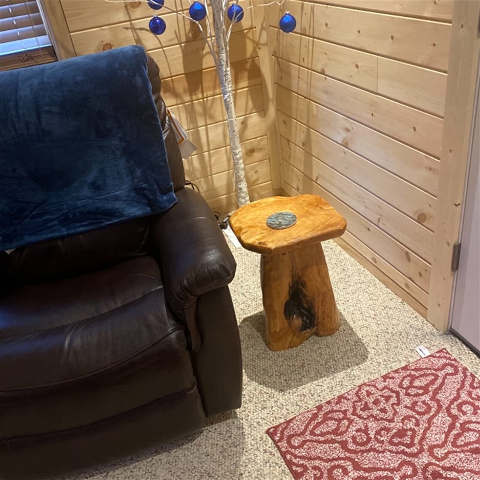 Rustic Cedar Roots Flower Stand Stool, Tree Stump Stool Side Table 19.5″ H