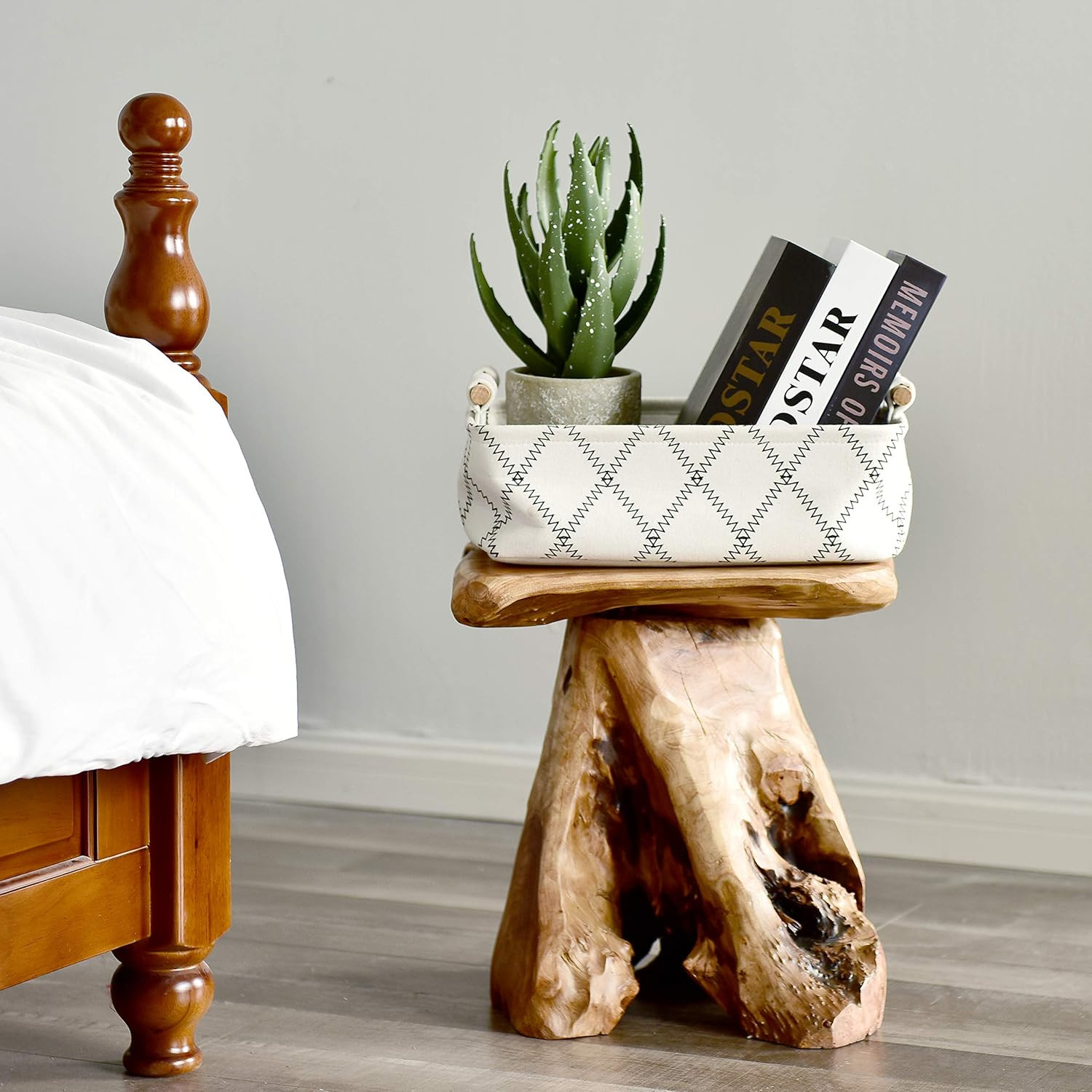 Natural Cedar Stump Stool, 14″ End Table, Live Edge Side Table, Plant Stand, Sma