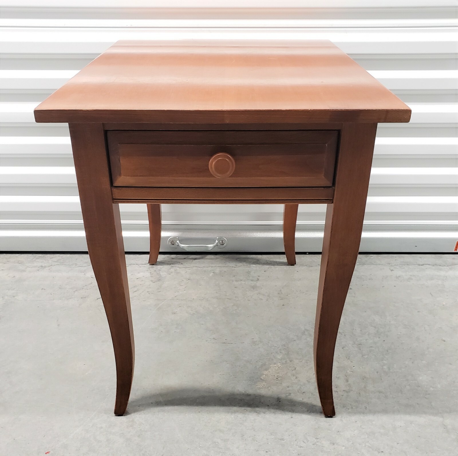 Ethan Allen Country Colors End Table, Item #14-8403 in #284 Autumn Maple Table B