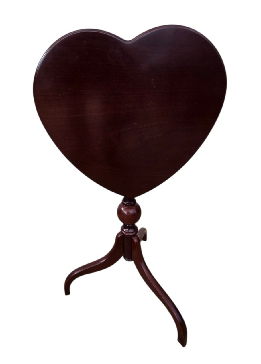 Bombay Company Mahogany Flip Top Side Table Pedestal Stand Queen Ann Heart Shape