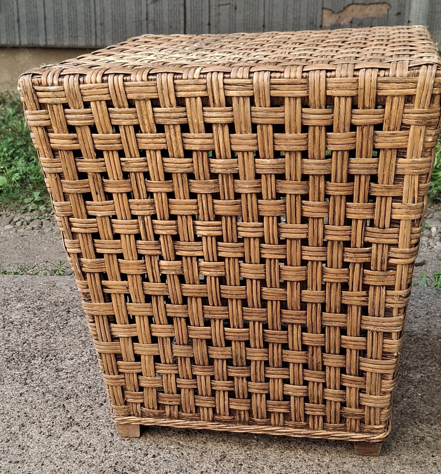 Vintage 1980s High Quality Woven Wicker Square Side Table