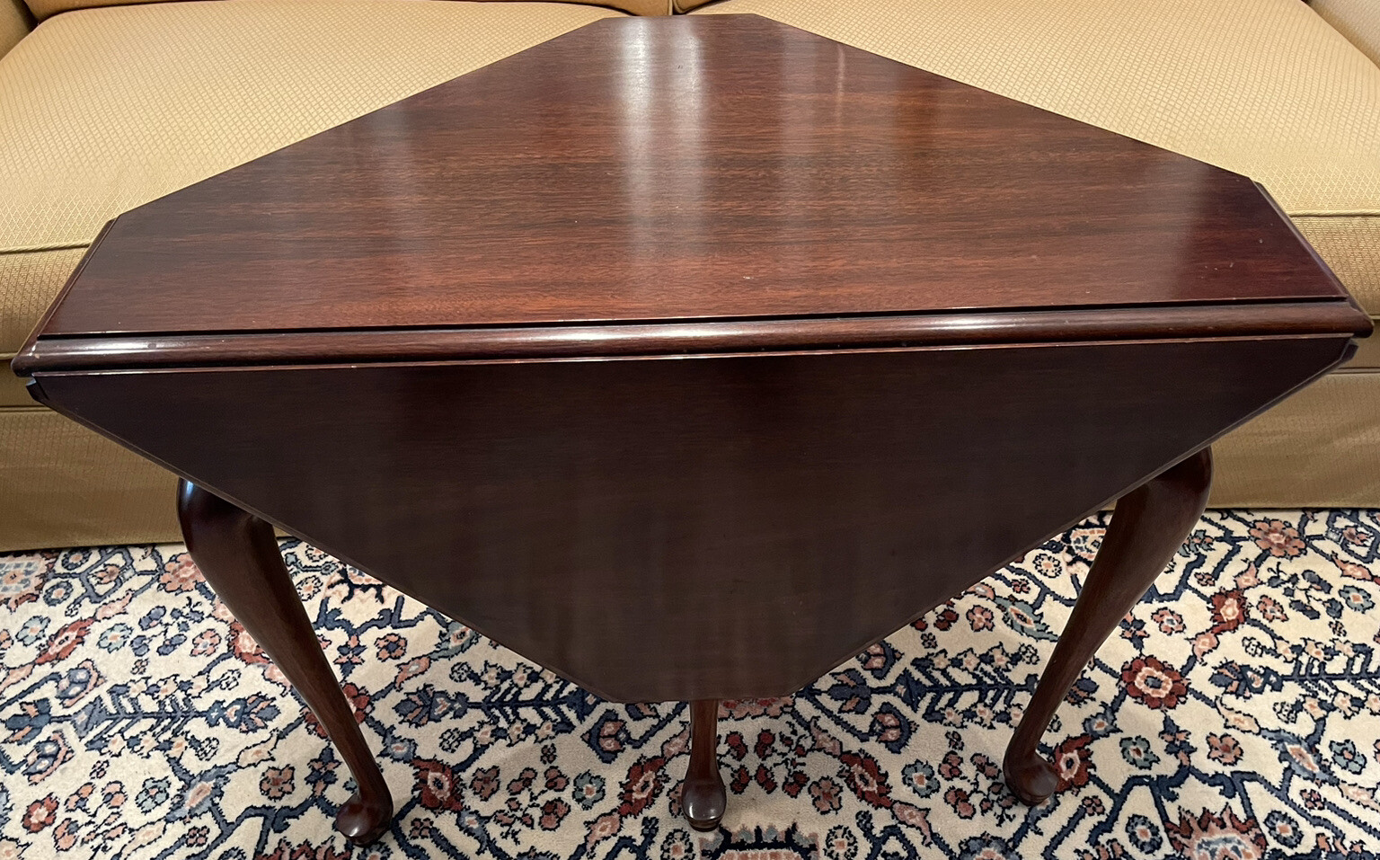 Henkel Harris Mahogany Queen Anne Handkerchief Drop-Leaf Table Style 5610 #1