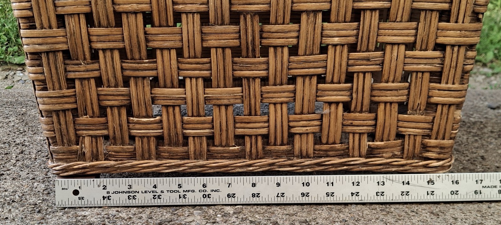 Vintage 1980s High Quality Woven Wicker Square Side Table