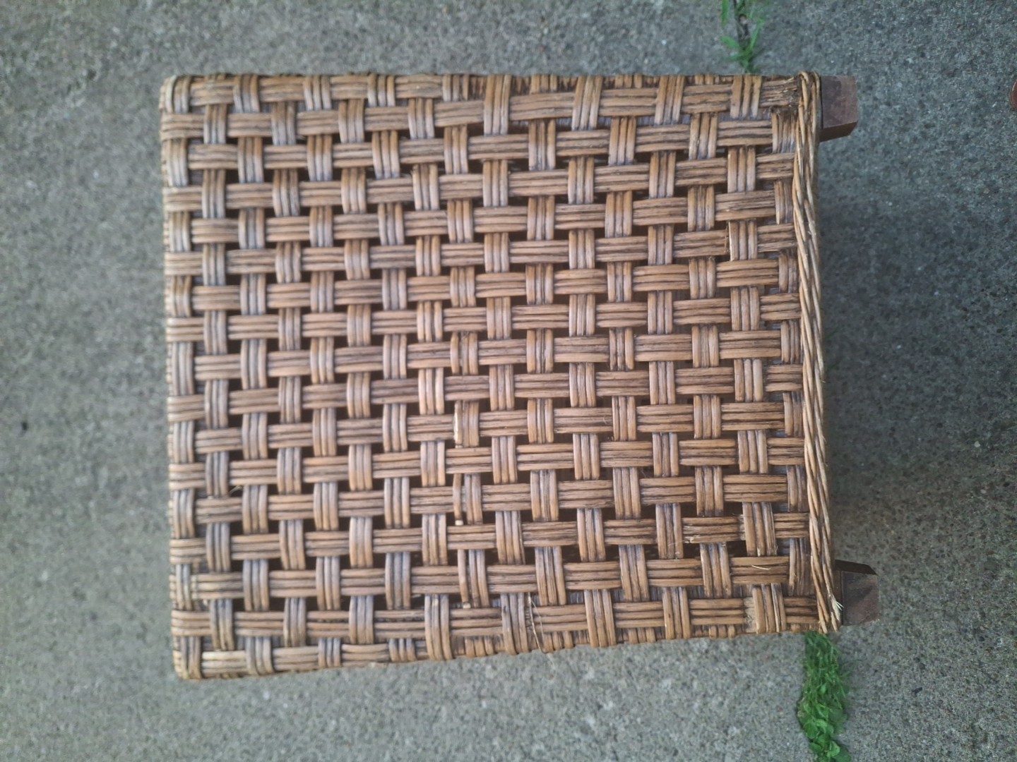 Vintage 1980s High Quality Woven Wicker Square Side Table