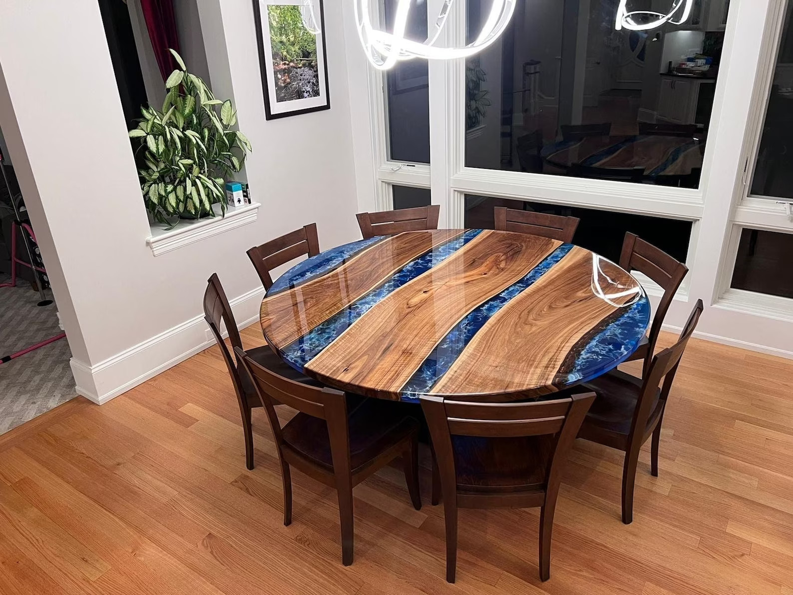 Custom Dine Round Epoxy Table | Handmade Wood & Resin Dining Table