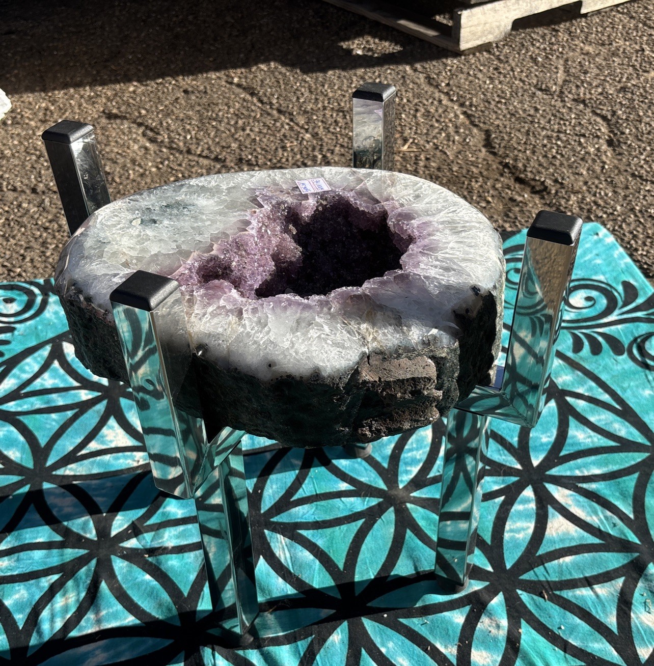 Amethyst Geode End Table on Handmade Inox Base with Lavender Purple Amethyst Vid