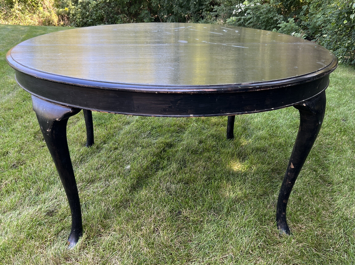 Antique Heavy Queen Anne Style Dining Table 53” Round – Needs Refinishing