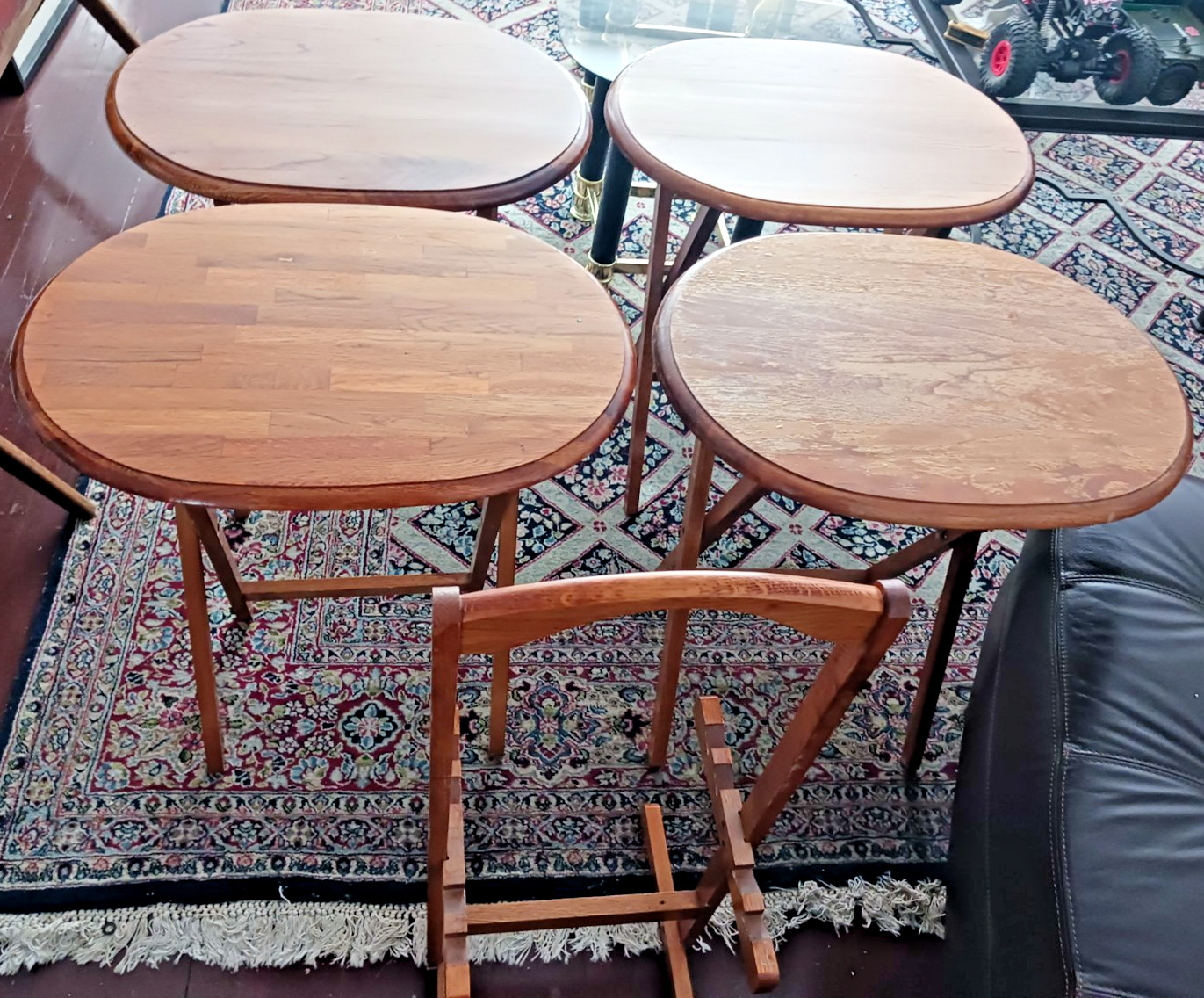 Mid Century Style Teak Folding TV Tray Tables & Stand – Set of 4 – MCM Look