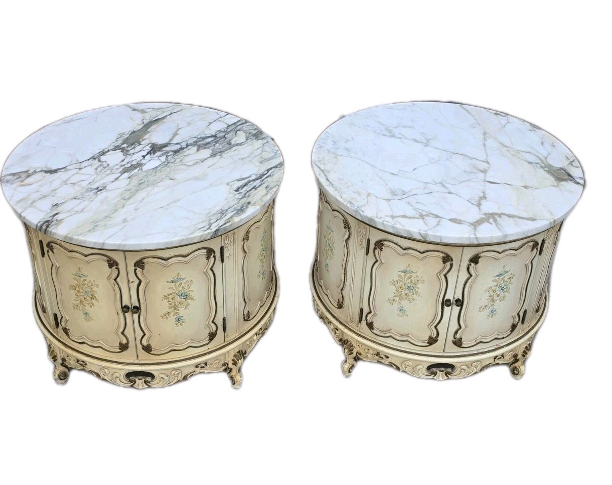Pair of Vintage French Provincial Louis XV style Shabby Chic commodes Hand-Paint