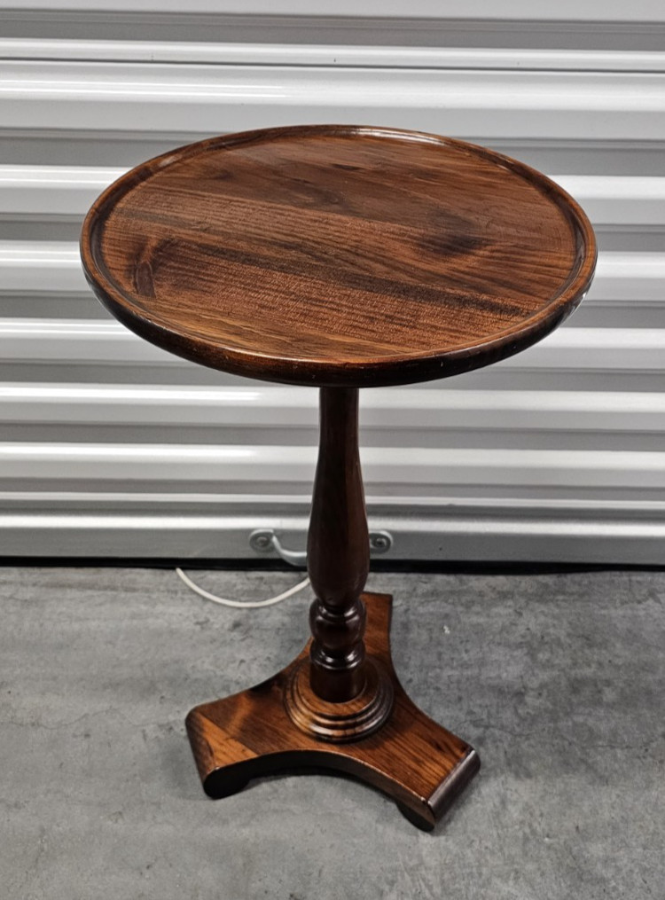 Ethan Allen Antiqued Pine Cigarette Table, Item #12-3512 in Old Tavern Finish