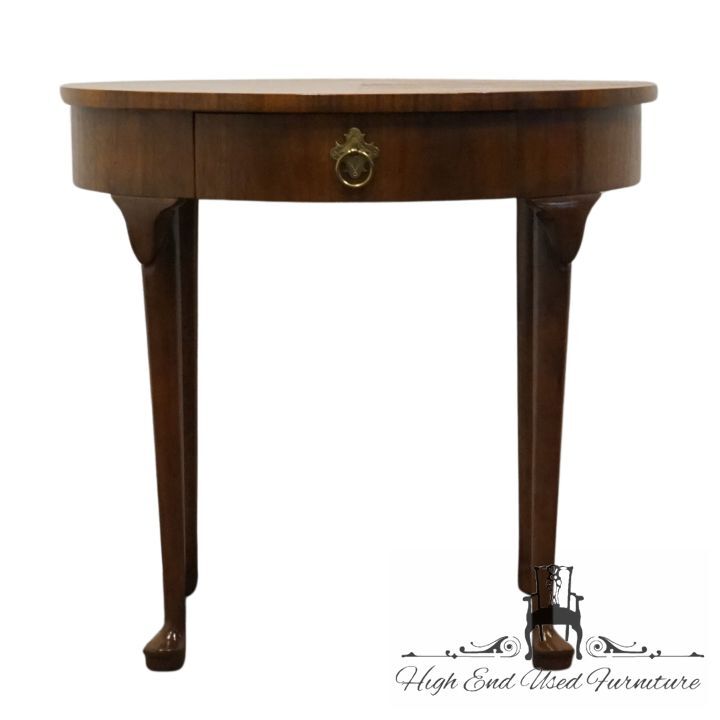 BAKER FURNITURE Bookmatched Walnut Traditional Style 25″ Round Accent End Tab…