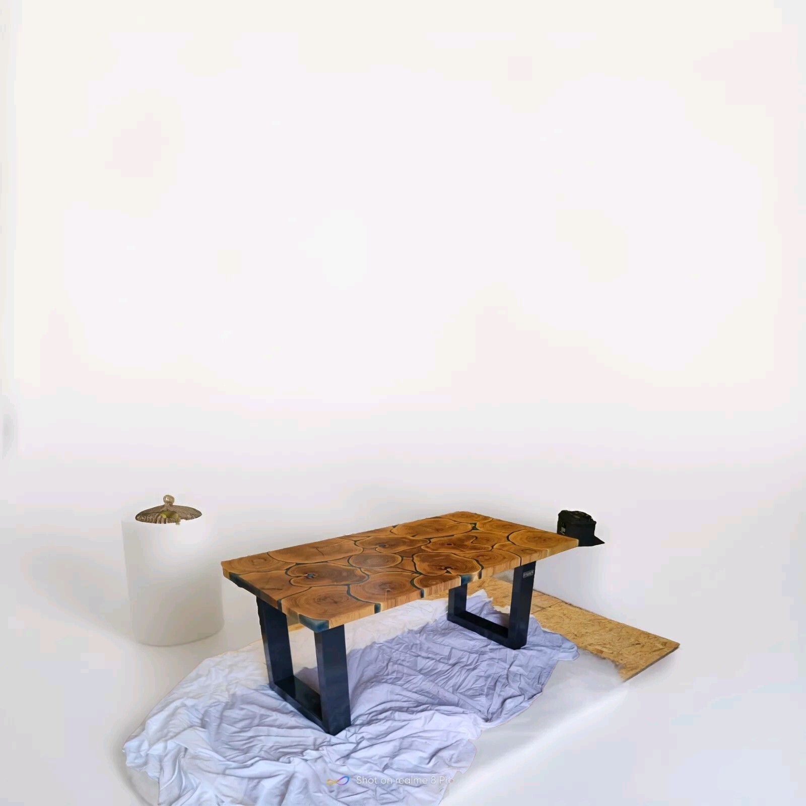 wood epoxy resin dining table